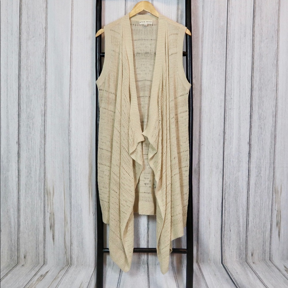 Knox Rose. Long sleeveless sweater.
